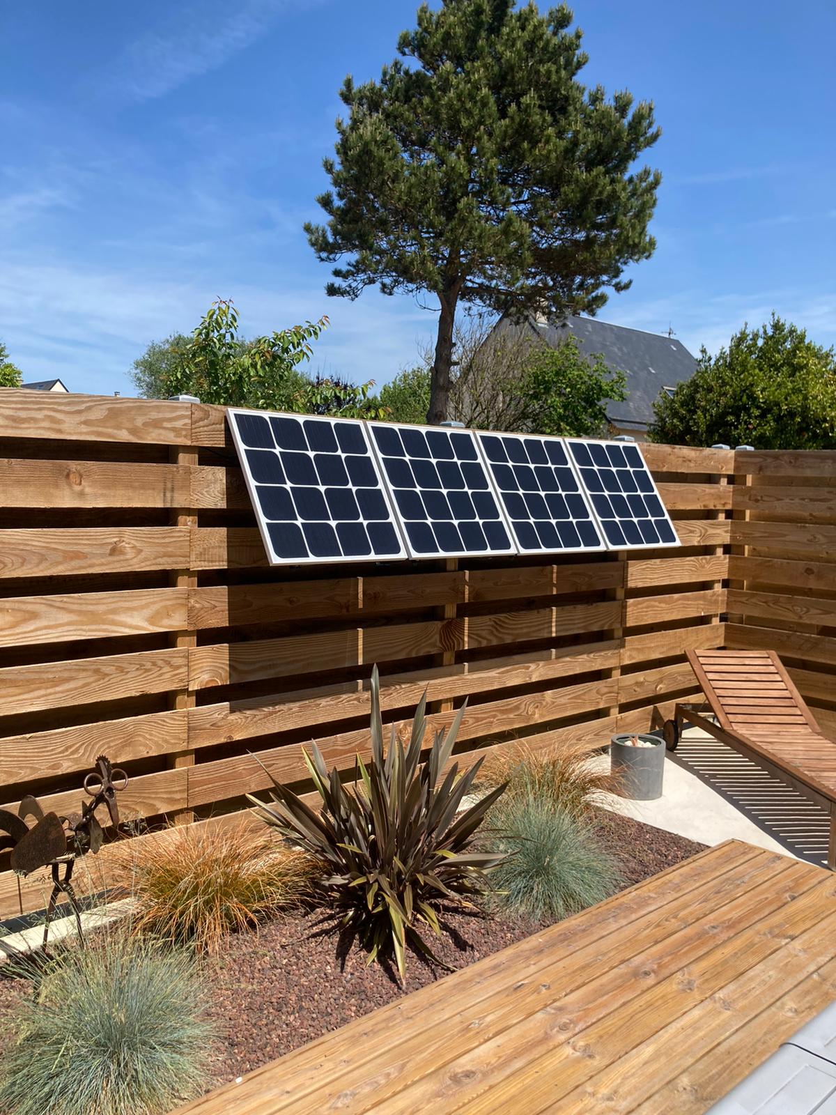 Équipez votre abris de jardin avec des panneaux solaires